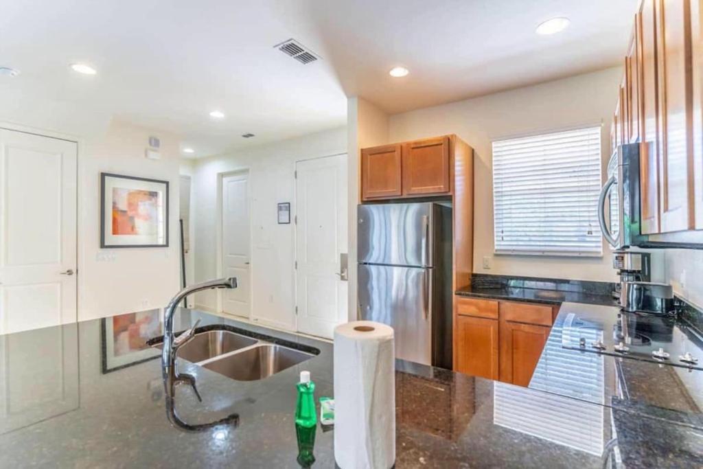Private Spa Townhome At Regal Oaks Resort 奥兰多 外观 照片