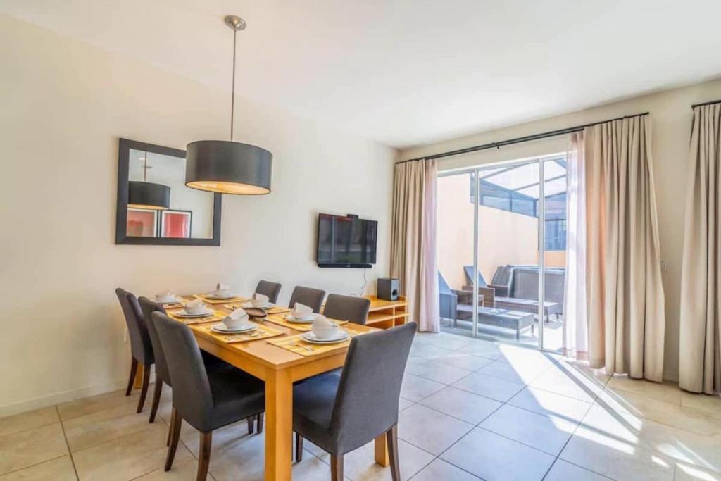 Private Spa Townhome At Regal Oaks Resort 奥兰多 外观 照片